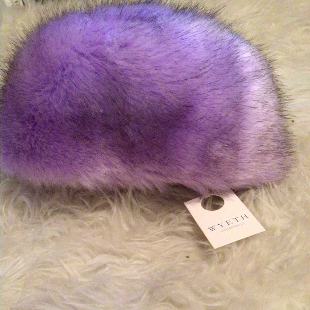 NEW! Wyeth rare Purple heathered faux fur Ushanka style hat